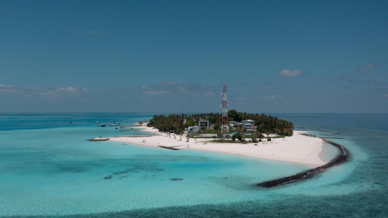 Rushkokaa Beach Villa Fulidhoo Bagian luar foto